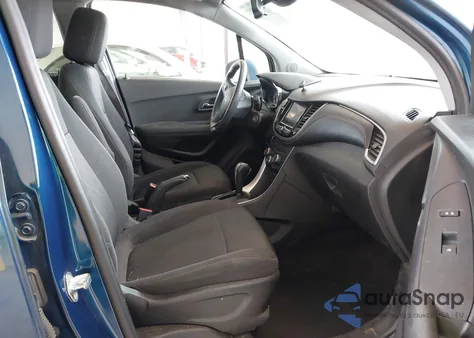 2020 Chevrolet Trax Awd Lt from USA, damaged, VIN 3GNCJPSBXLL133347